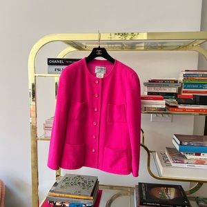 Stunning hot pink 1995 spring jacket 44FR